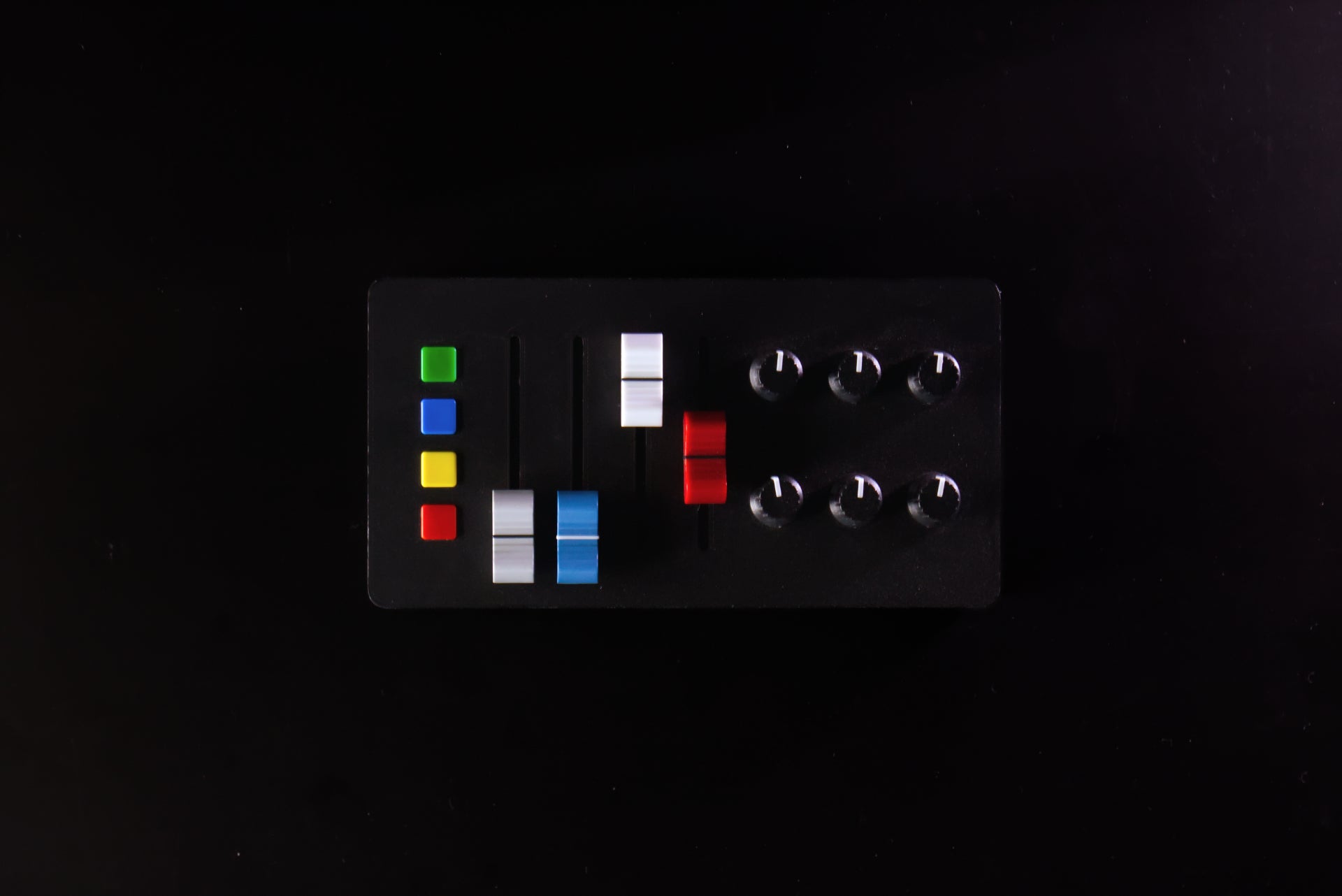 EM-OP1
