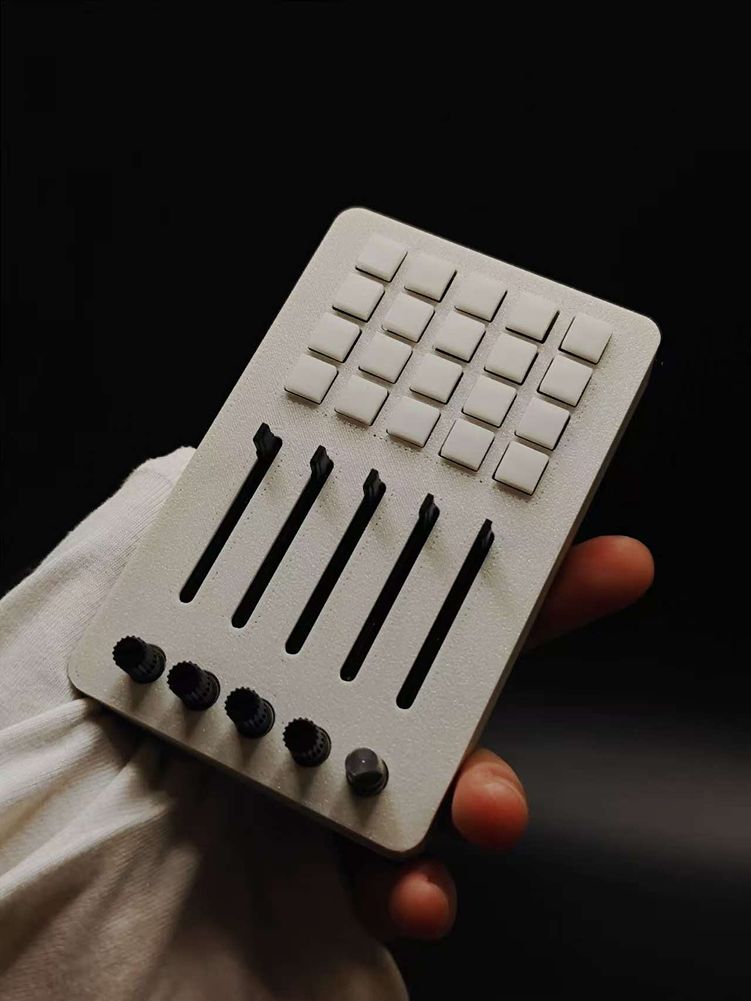 EM-PO1