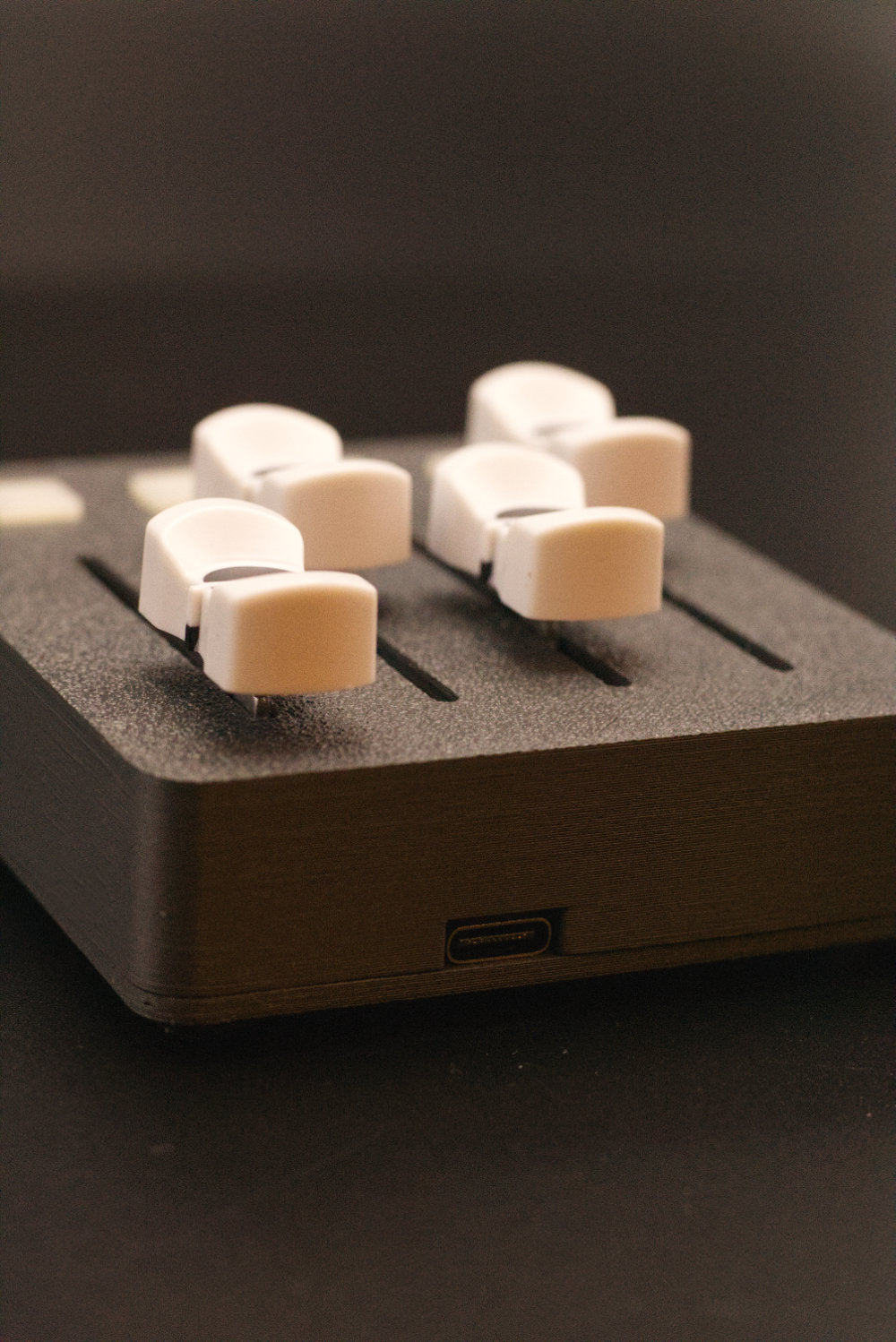 EM-PO2